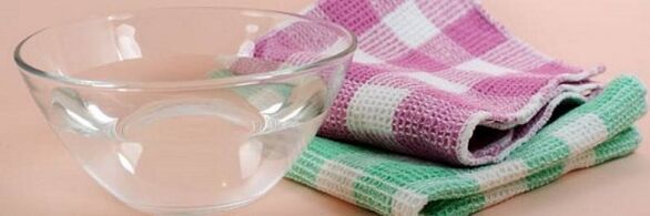 navlhčený ručník na obklad na cervikální osteochondrózu